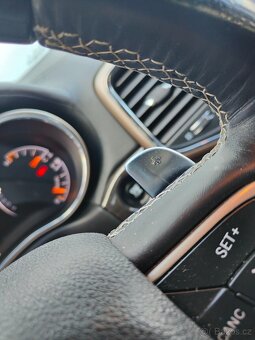 Jeep grand Cherokee wk2 Overland 3.0d - 20