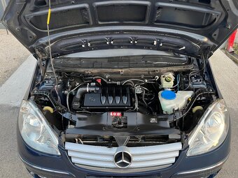 Mercedes-Benz Trieda A 180 CDI Automat - 20
