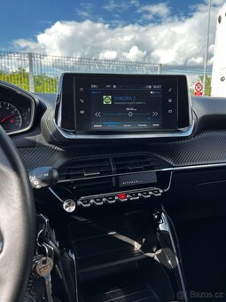 Peugeot 2008 1.2 PureTech 96 kW 2020 - 20