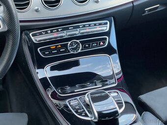 Mercedes W213 E220d Rok 2017 - 20