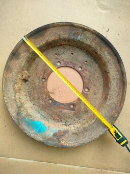 Náhradní díly na rotační sekačky - 20