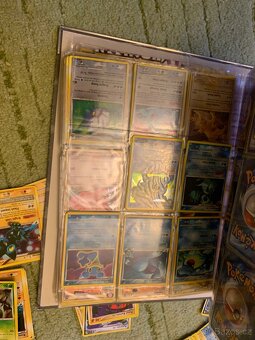 POKÉMON KARTY (MIX) /Vzácné, obyčejné, Mnoho kusů/ - 20