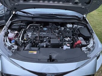Corolla, 1.8Hybrid E-Cvt Comfort Sports,ČR,DPH - 20
