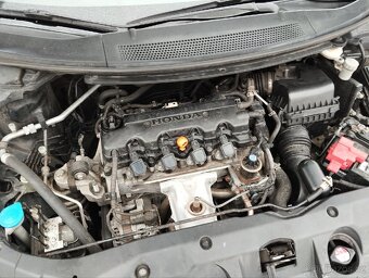Honda Civic 9g 1.8 104kw, 2013, 141tis km, CZ původ - 20