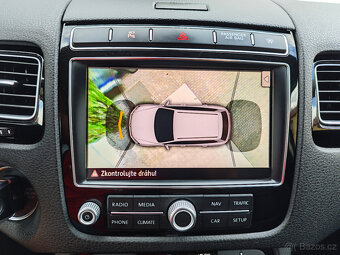 Volkswagen Touareg 3.0TDi V6 4x4 Xenon 360°Kamera - 20