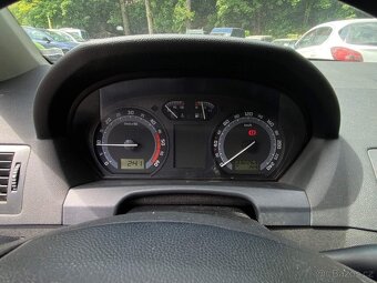 Škoda Fabia Combi 1.4TDI 51kW AIRBAG 2005 STK 3/26 - 20