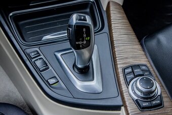 BMW Rad 3 320d A/T - 20