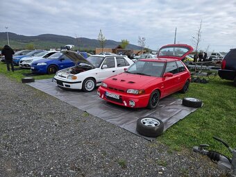 Mazda 323 _ 1.6 - 20