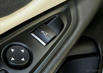 BMW X5 3,0 xDrive30d M-PAKET 7MÍST TZ nafta automat 190 kw - 20