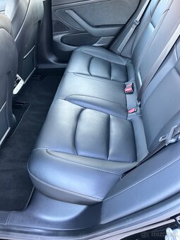 TESLA MODEL 3 110.500 km refresh matrix světla - 20
