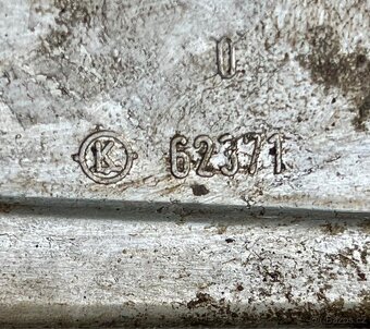 Jawa ČZ 350 354 kývačka - víka motoru - 20