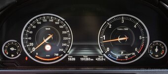 BMW X5 x Drive40d A/T - 20