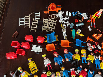 Playmobil - několik setů - velké množství - 20