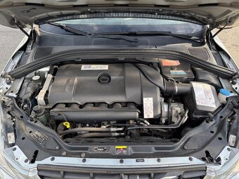 VOLVO XC60 T6 SUMMUM AWD, ACC, DYNAUDIO, NAVIGACE, KEYLESS - 20