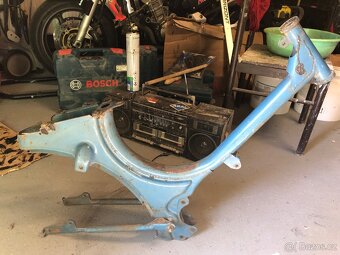 Náhradní díly stadion a ČZ - 20