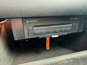 Volkswagen Passat 2.0 TDI NAVI AUTOMAT DSG ČR SPZ - 20