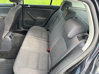 Vw Golf V  1,9TDI 88kw Nová STK 05/27 - 20