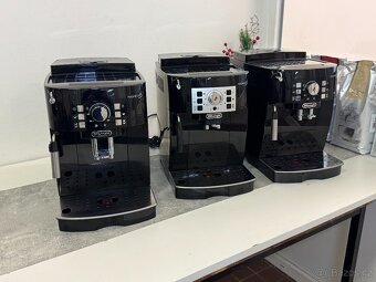 Kávovar Delonghi MAGNIFICA S - 20
