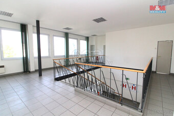 Pronájem kancelářského prostoru,560m², Praha 10 - 20