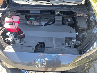 Prodám MG4 Electric r.v 12/2022 125 KW baterie 54 KWh DPH - 20