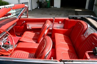1964 Ford Galaxie 500 XL Convertible - 20