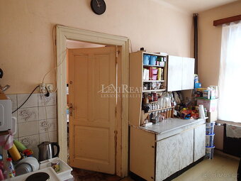 Prodej rodinného domu 5+1, 180 m2, pozemek 422 m2, Hekova, P - 20