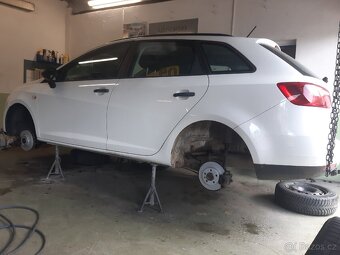 Škoda fabia 1.4 63kw první majitel - 20
