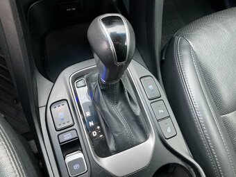 Hyundai Grand Santa Fe 2.2CRDI 4X4 LUXURY AT - 20