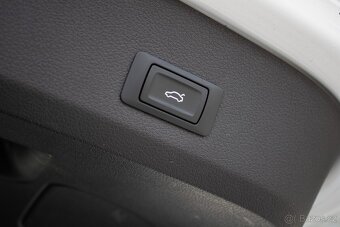 Audi Q7 3.0 TDI S-Line / 7 miest / 180kW / A8 / 2014 - 20