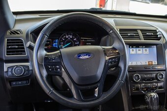 Ford Explorer 3.5 V6 XLT - 20