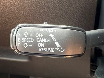 Škoda Superb kombi 2.0 TDi L&K 4x4 130tkm max. výbava - 20