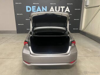 Toyota Corolla 1.8i Hybrid, r. 2020, 103t.km, výbava, servis - 20