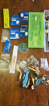 Rybářské doplňky, bižuterie, splávky, olůvka a nástrahy – ve - 20