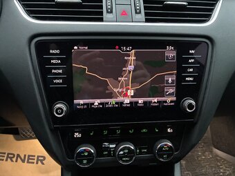 Škoda Octavia 2.0TSI 140kW AUTOMAT STYLE DPH - 20