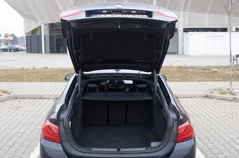 BMW 440i xDrive z roku 2018 - 20