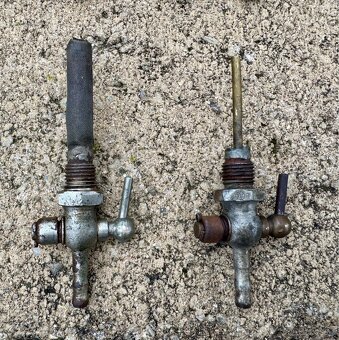 Jawa pérák, kyvacka, Ogar, CZ, Manet - paliváky - 20