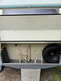 Prodám Karavan na Mělicích - 20