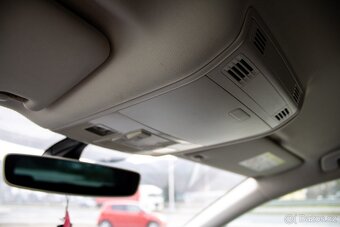 Volkswagen Passat Variant 2.0 TDI BMT Comfortline DSG - 20
