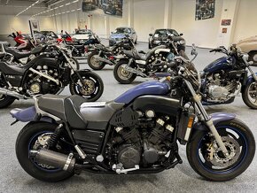 200 ks vlastnich moto Honda,Yamaha,Ducati,Suzuki… ,skladem - 20