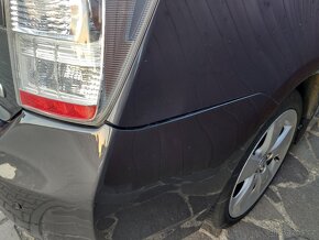 199.800km Toyota Prius-Solární Střecha-BEZ KOROZE-Servis 50k - 20