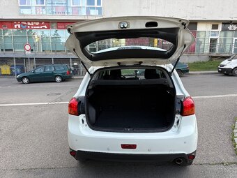 Mitsubishi ASX 1.6 MIVEC/86 kW/manuál/ČR-2. majitelka/98 tkm - 20