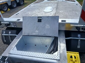 Přívěs na Harvestor vyvážečka - 20