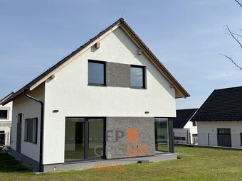 Moderní nízkoenergetický dům 5+kk v Dřítči – nízkoenergetick - 20