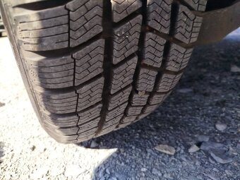 VW Passat 2.0 TDi 103kW, r.v. 6/2010, naj. 258.691 km - 20