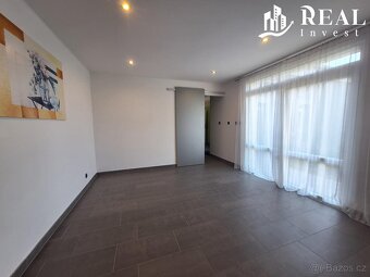 Prodej, rodinný dům 4+1, 524 m2, Skršín - 20