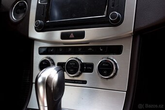 Volkswagen Passat Highline DSG Aj na splátky - 20