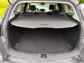 FORD FOCUS COMBI 2.0 TDCI 103KW 140hp rok 9/2014  udržovany - 20