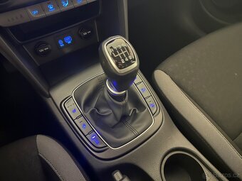 Hyundai KONA 1.0 T-GDI 88 kW NAVI KAMERA LED CarPlay - 20