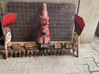 Mf 70 - 20