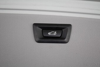 BMW Rad 3 Touring 318i A/T - 20